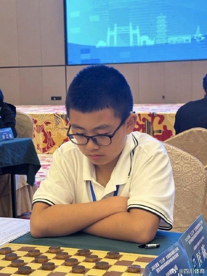 祝贺！13岁小将匡陈一收获亚洲国跳团体锦标赛一金一银